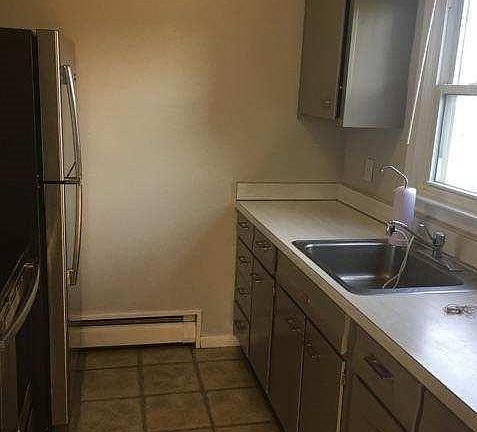 3rd image of 4819 Briarwood Ave