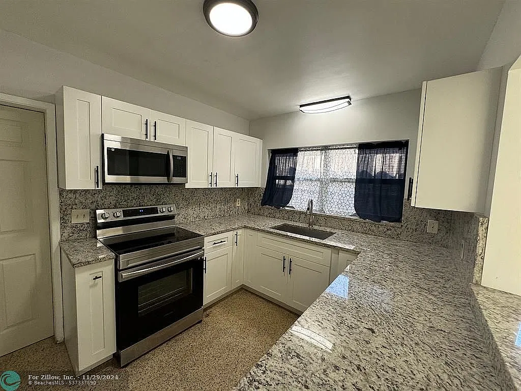3 bed, 1837 sqft, $2,800 — Photo 2