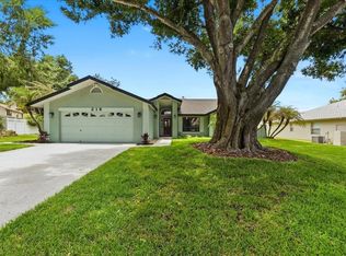 218 NW Lake Hartridge Dr, Winter Haven, FL 33881