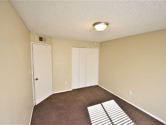 5th image of 7401 W Cypress St