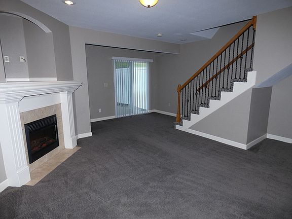 4th image of 13640 Oak Valley Dr
