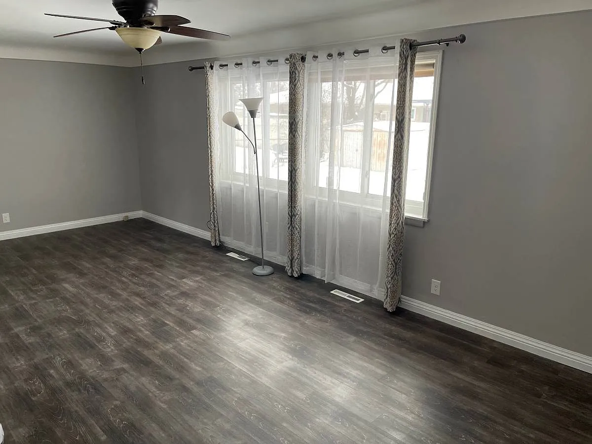 2736 Brandon Pl — Photo 1