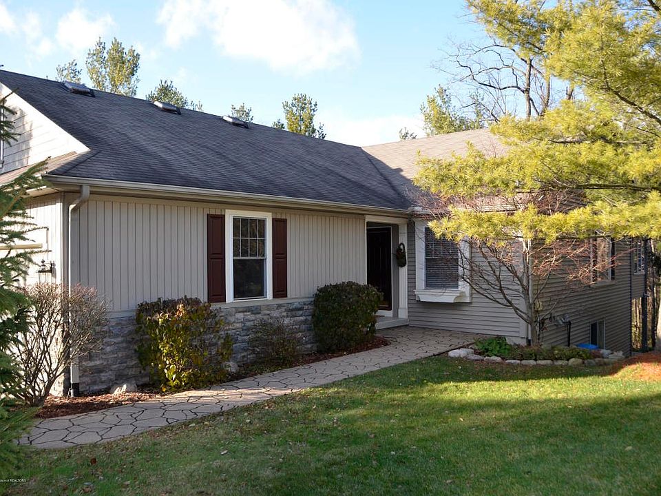 6461 HIGHLAND RIDGE