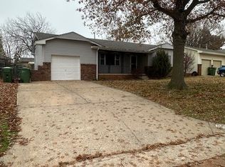 217 Dianna Dr, Yukon, OK 73099