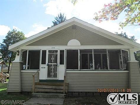 2nd image of 275 E Grand Ave