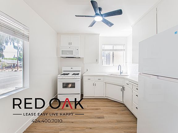 2nd image of 7605 N Hollywood Way APT A