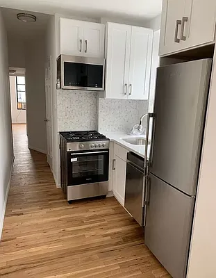 Rented by J PRESTON AND ASSOCIATES INC | media 14