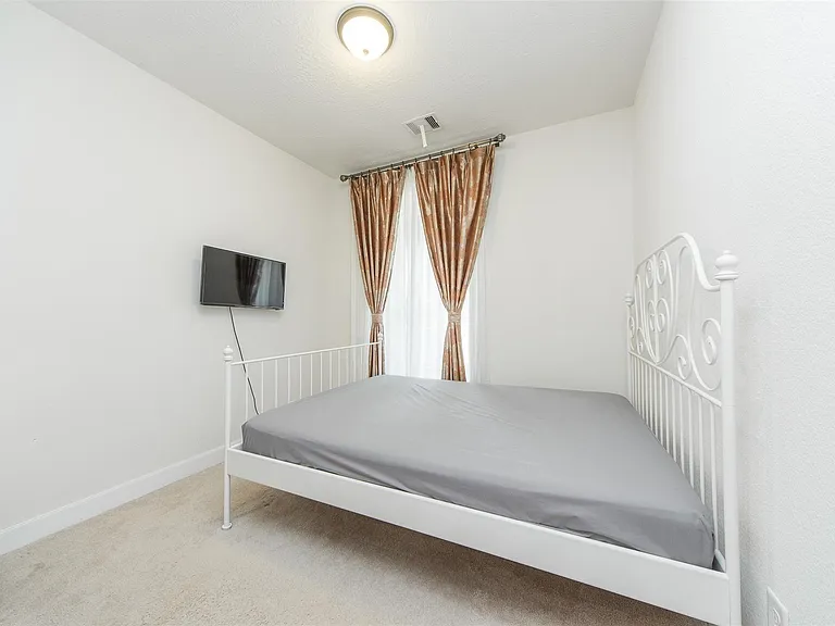 15406 Easton Gate Ln — Photo 25