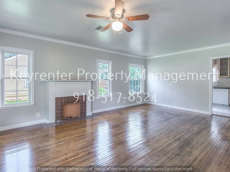 729 N Florence Pl — Photo 13