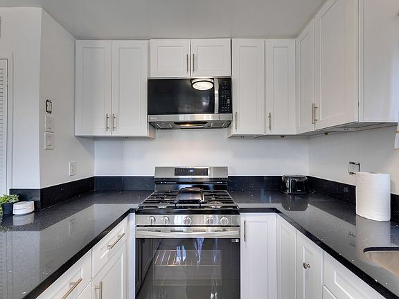 5th image of 3172 Verdugo Pl