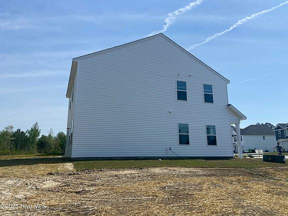 3rd image of 550 Sandy Hollow Drive #32