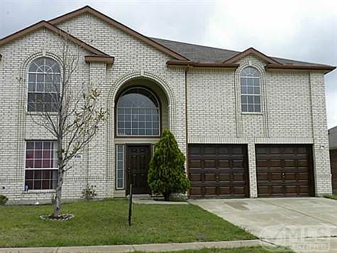 1st image of 221 Matlock Meadow Dr