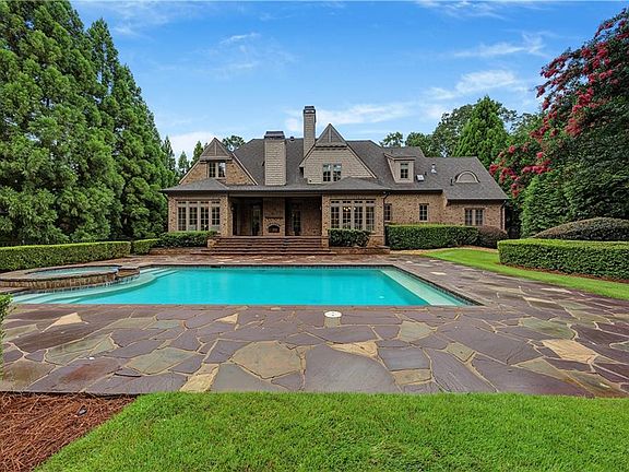 5th image of 110 Mount Paran Rd NW