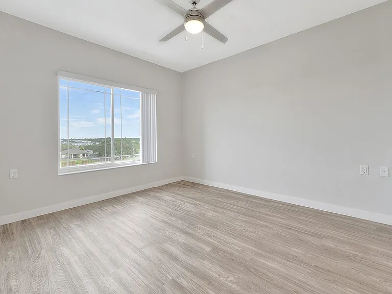 The Reef at Riviera 62+ Apartments — Photo 57