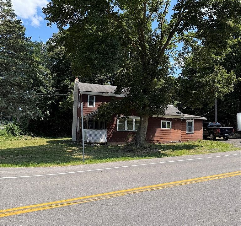 2nd image of 2890 Warners Rd