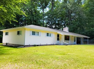 202 Maple Grove Ave, Prudenville, MI 48651