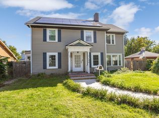 356 N William St, Joliet, IL 60435
