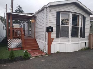 9 3rd St, Avenel, NJ 07001