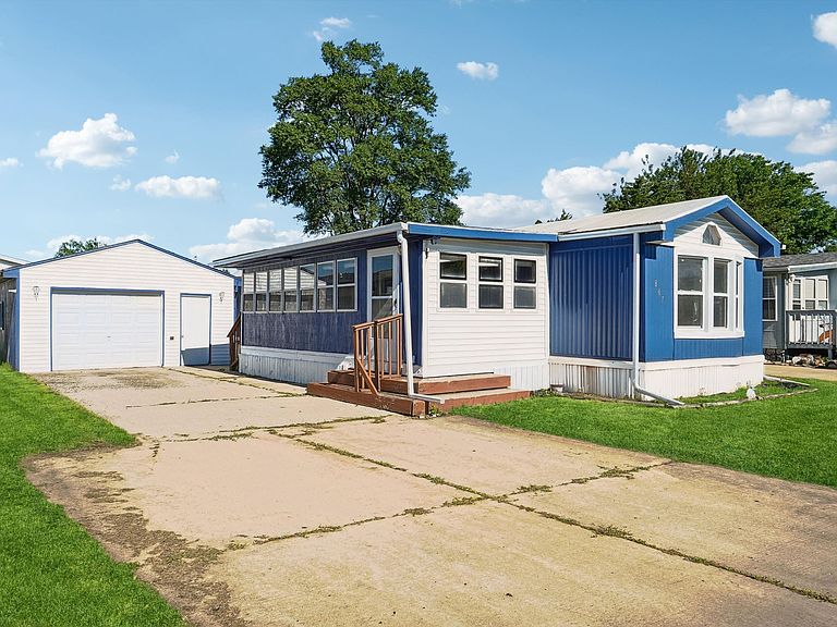 Listing photo