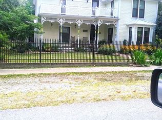 201 N Nelson Ave, Gentry, AR 72734