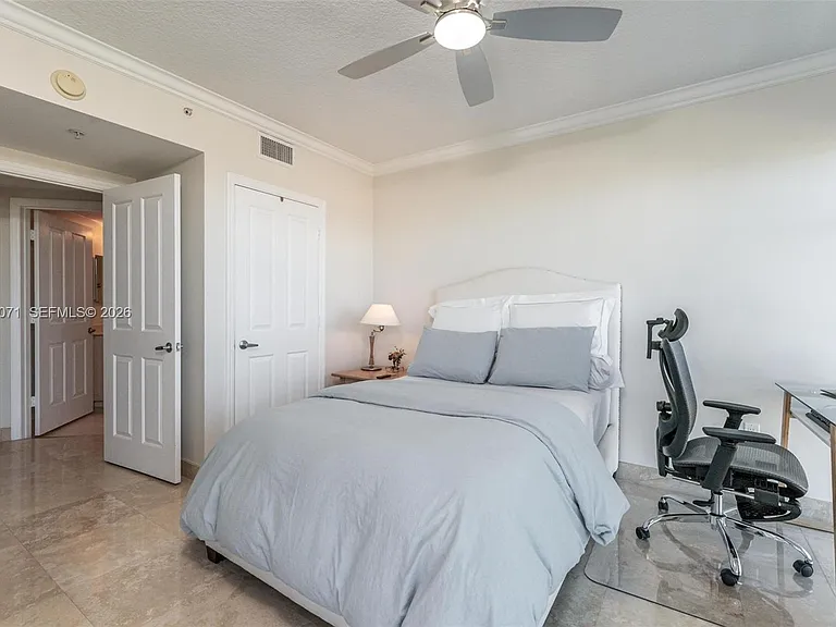 401 SW 4th Ave #1508 — Photo 6