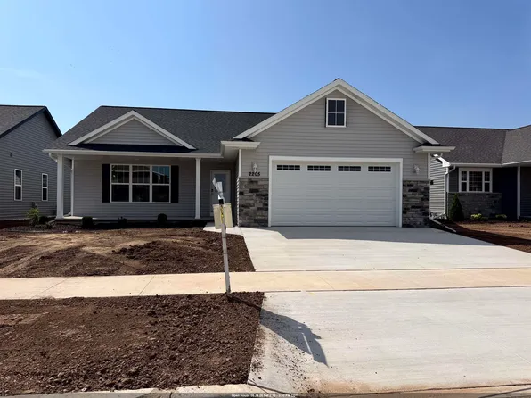 2205 E Golden Gate Dr, Appleton, WI 54913
