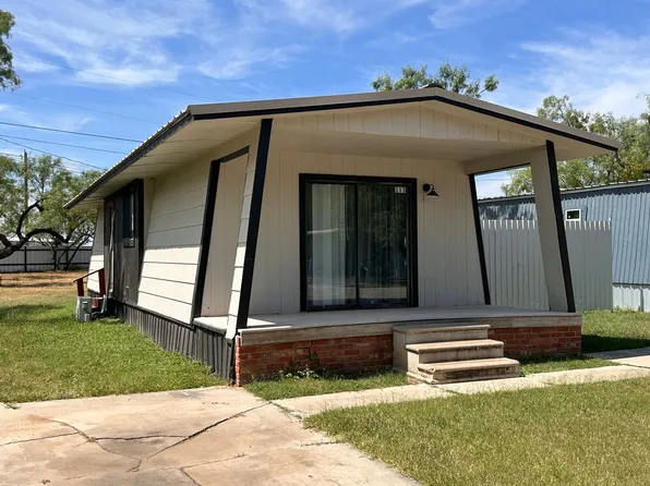 3201 Stephen F Austin Dr, Brownwood, TX