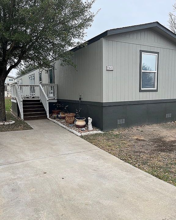 1st image of 12631 Claremont Cir
