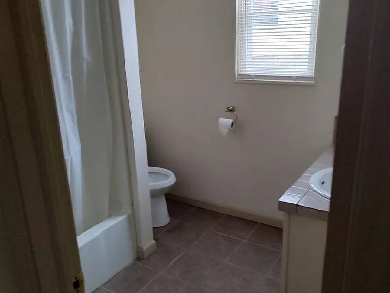 2509 Lincoln Way E #A — Photo 6