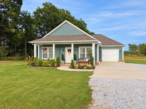 5082 River Rd, Mantachie, MS 38855