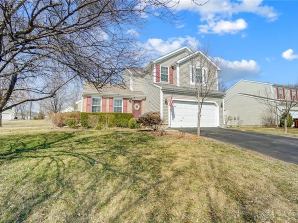 440 Lake Front Dr, Lebanon, OH 45036