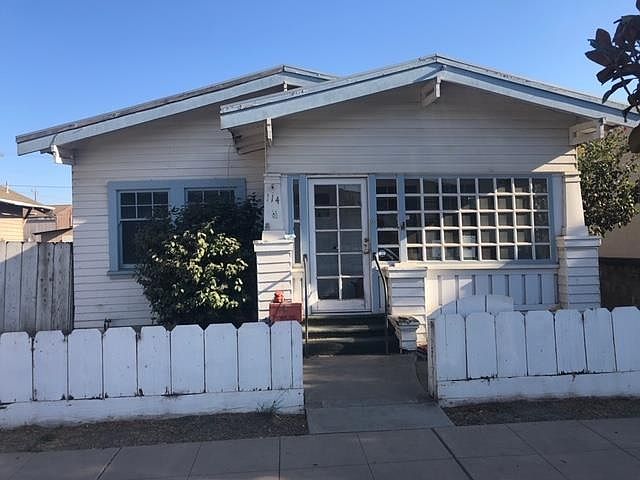2nd image of 114 4th St