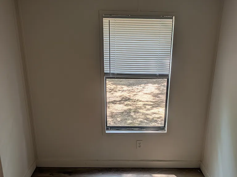 413 Blackwell Rd #E — Photo 8