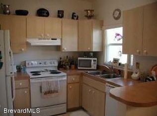 1020 Park Dr APT F, Indian Harbour Beach, FL 32937
