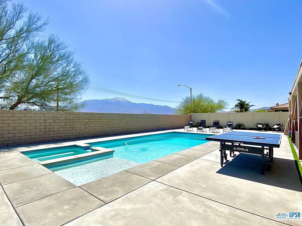 1st image of 65183 Rolling Hills Dr