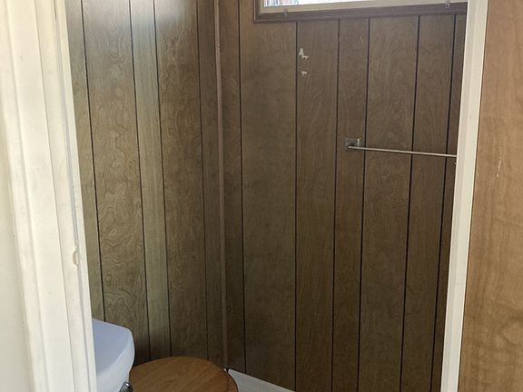 2nd image of 85 Lucile St