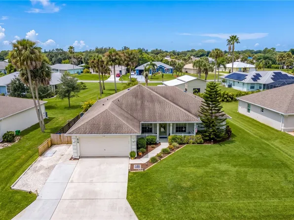 818 George St, Sebastian, FL 32958