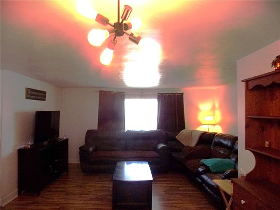 2nd image of 100 McAdam Ave
