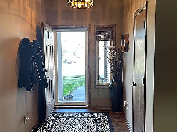 Front Entryway 