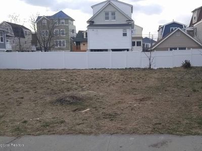40 Seadrift Ave, Highlands, NJ, 07732