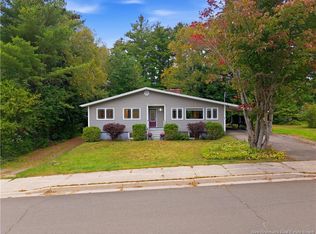 40 Dewitt Acres, Fredericton, NB E3A 6S2