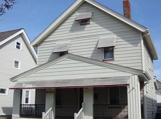 2043 Richland Ave, Lakewood, OH
