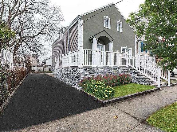 2nd image of 100 2nd Ave #E