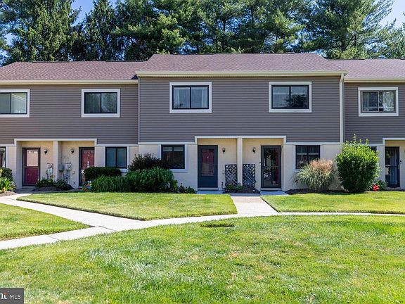 2nd image of 56 Ember Ln