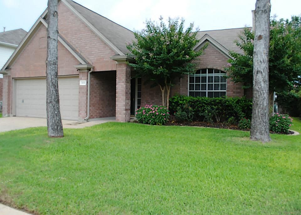 1st image of 18406 Water Mill Dr
