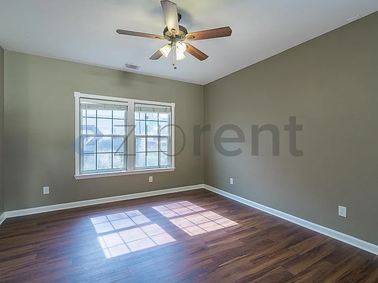 20518 Patriot Park Ln — Photo 8