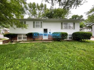 11701 E 78th St, Raytown, MO 64138