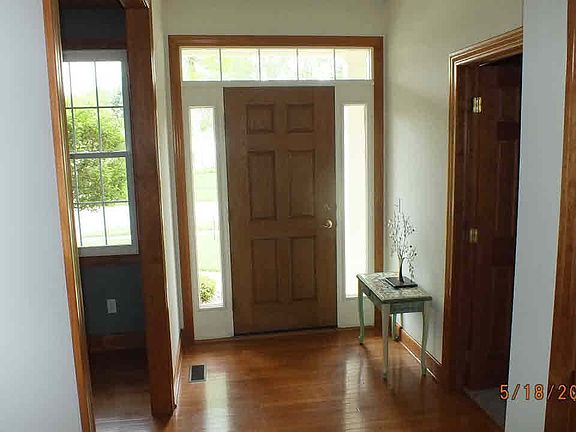 4th image of 3486 Quail Hollow Dr