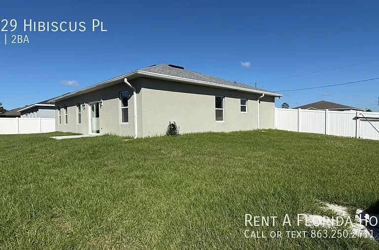 2129 Hibiscus Pl — Photo 36