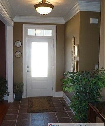 2nd image of 4919 Hansford Pl